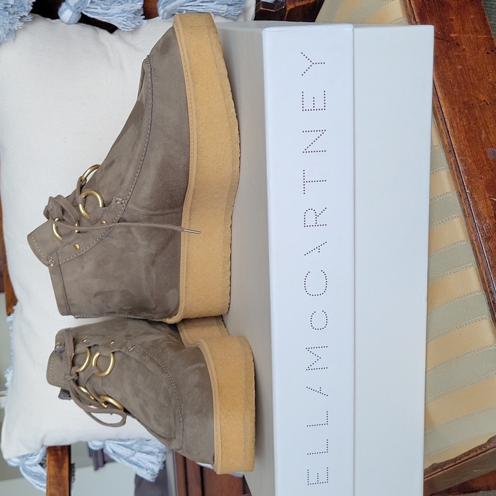 Stella McCartney Brody Cigar Ankle Platform Chukka Boots - NEW IN BOX